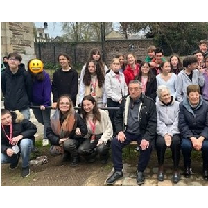 Les collègiens rencontrent leurs correspondants