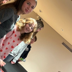 H. Lenoir dédicace le livre du CDI