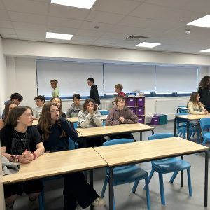 25-06-18 10-33-13 0267